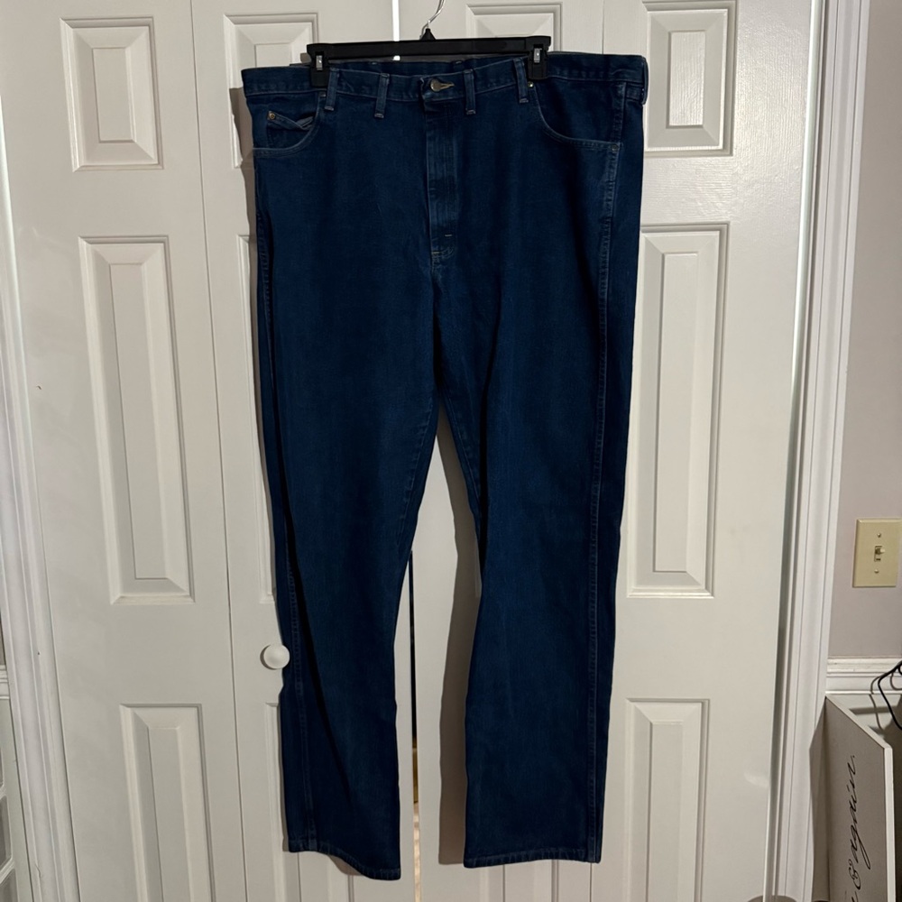 Men’s Wrangler Dark Blue Denim Jeans